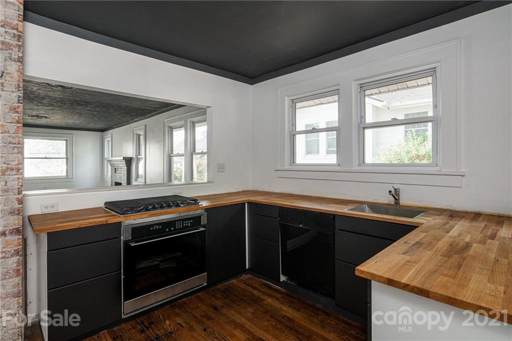 19 Nevada Avenue Asheville NC 28806