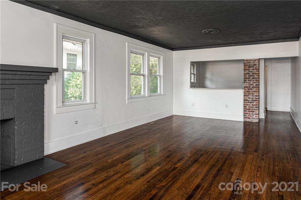 19 Nevada Avenue Asheville NC 28806