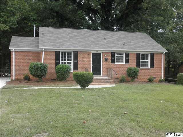3228 Barfield Drive Charlotte NC 28217