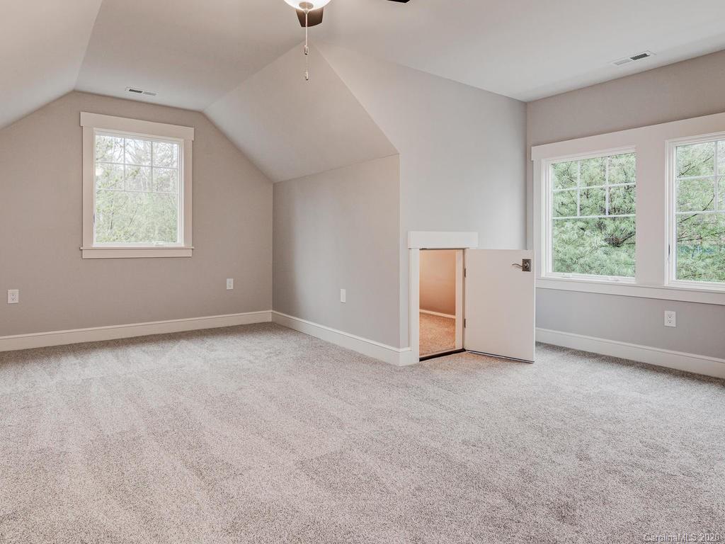 136 Old Concord Road Fletcher NC 28732