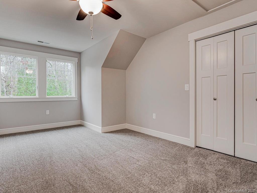 136 Old Concord Road Fletcher NC 28732