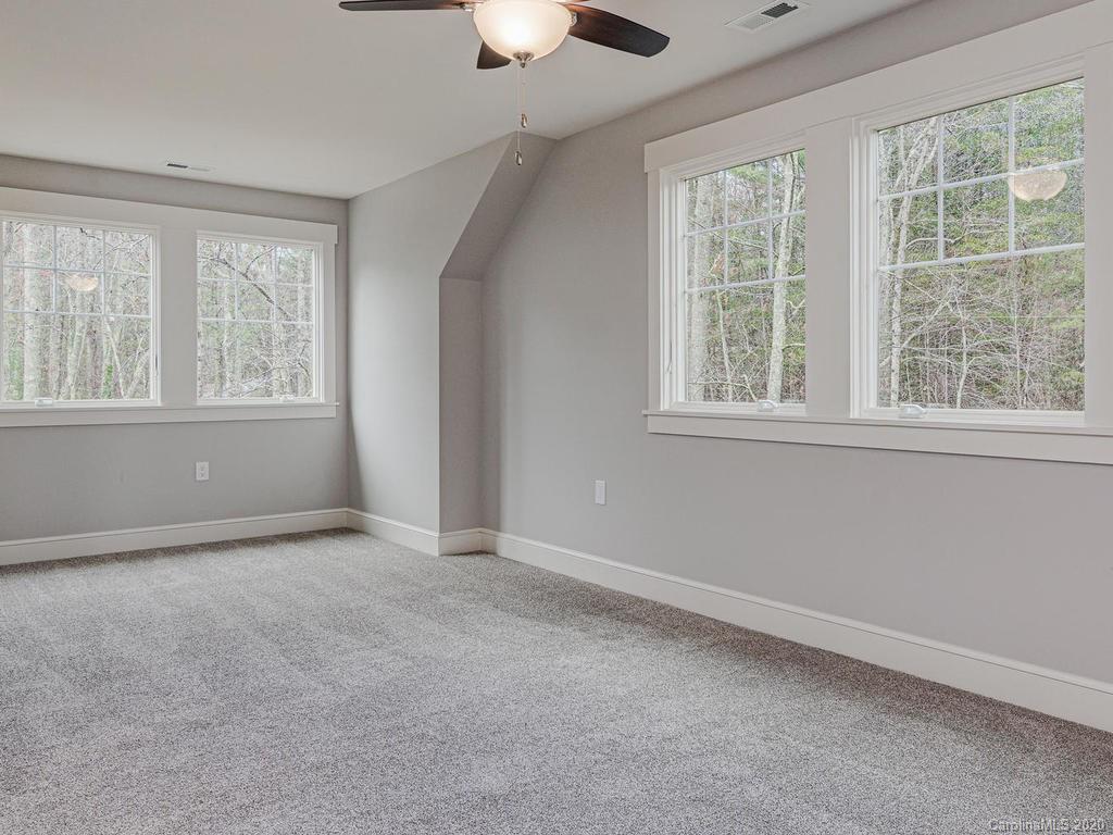 136 Old Concord Road Fletcher NC 28732