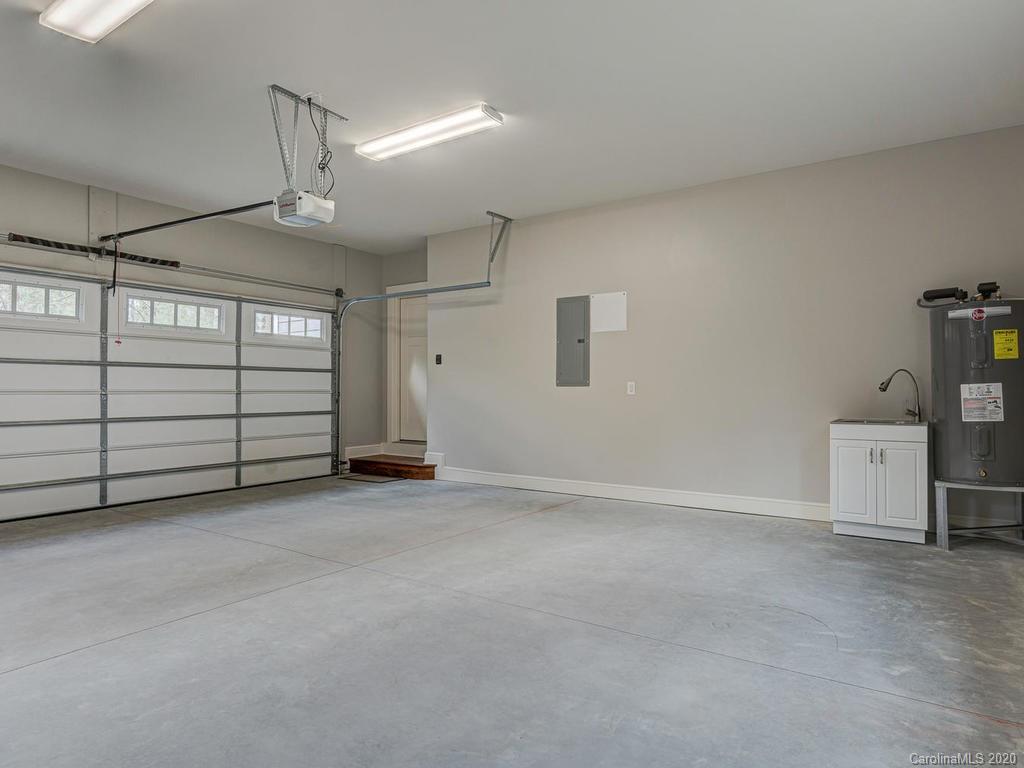 136 Old Concord Road Fletcher NC 28732
