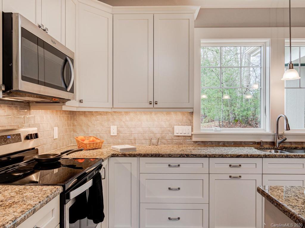 136 Old Concord Road Fletcher NC 28732
