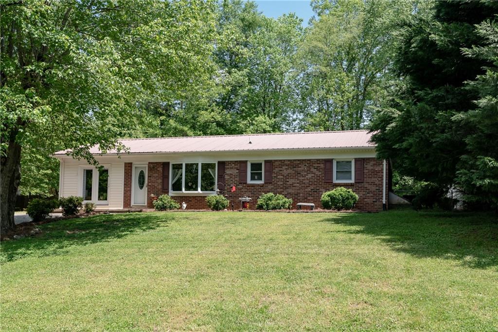 2605 Friendswood Street Lenoir NC 28645