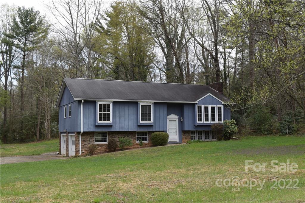 161 Foxhall Road Mills River NC 28759