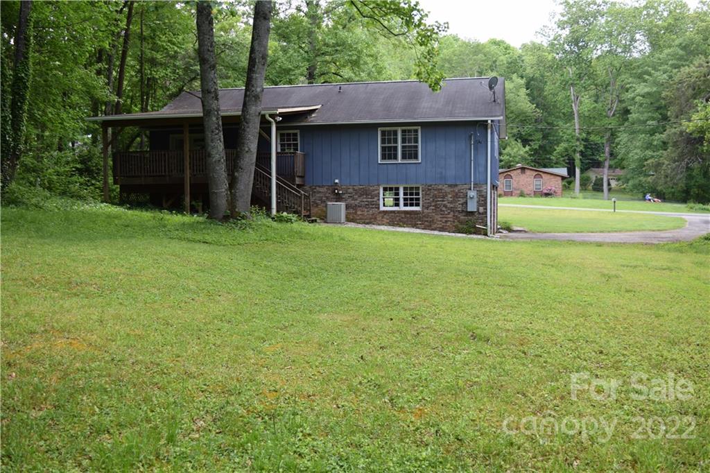 161 Foxhall Road Mills River NC 28759