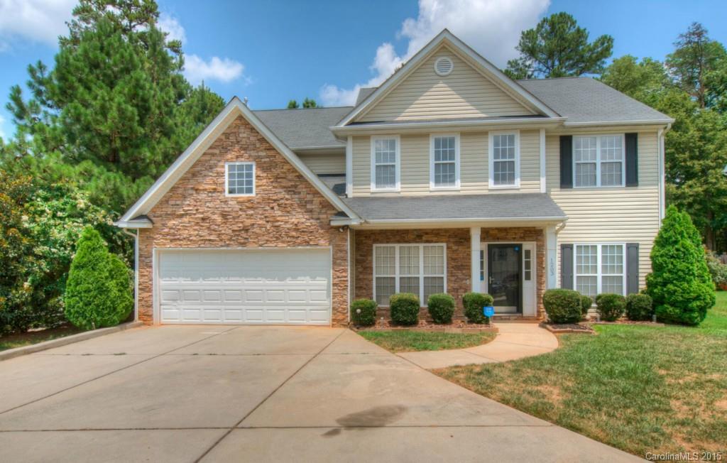 1203 Oakdale Commons Court Charlotte NC 28216