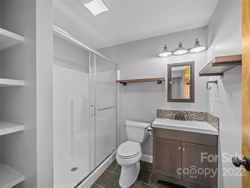 102 Shadowlawn Drive Asheville NC 28806