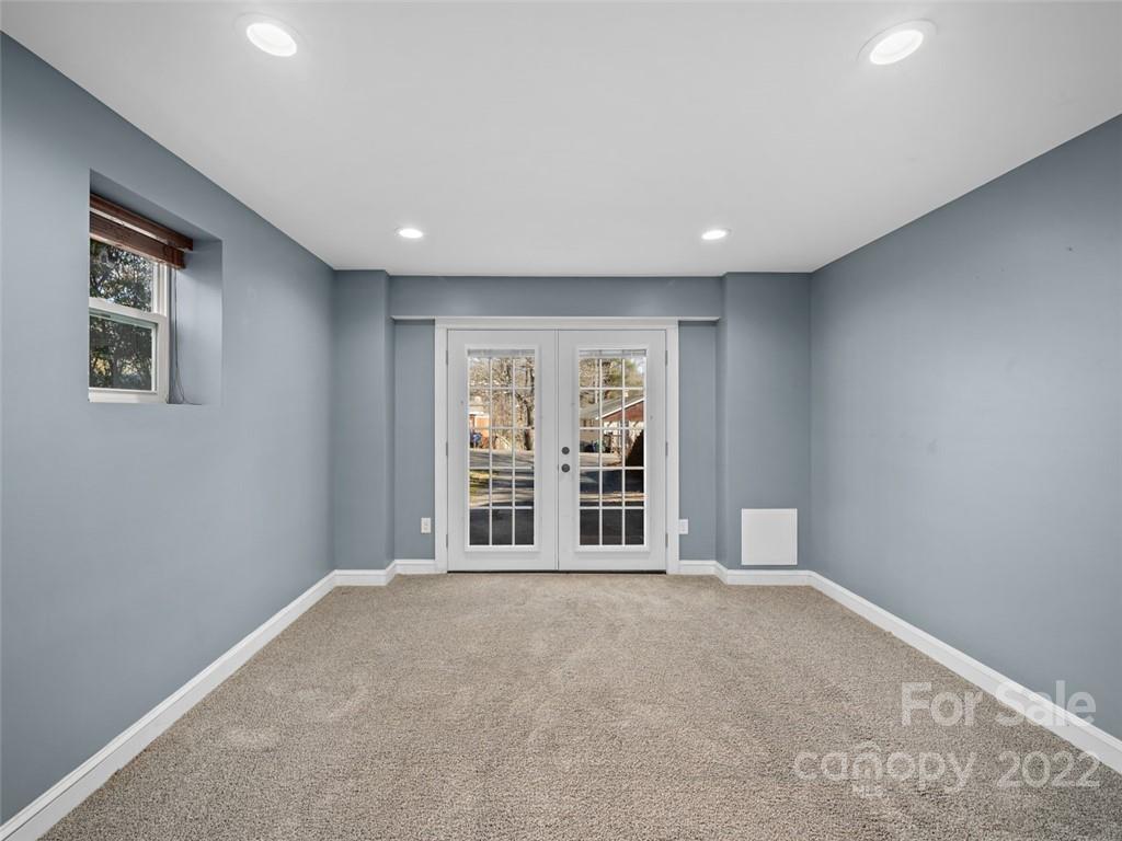 102 Shadowlawn Drive Asheville NC 28806