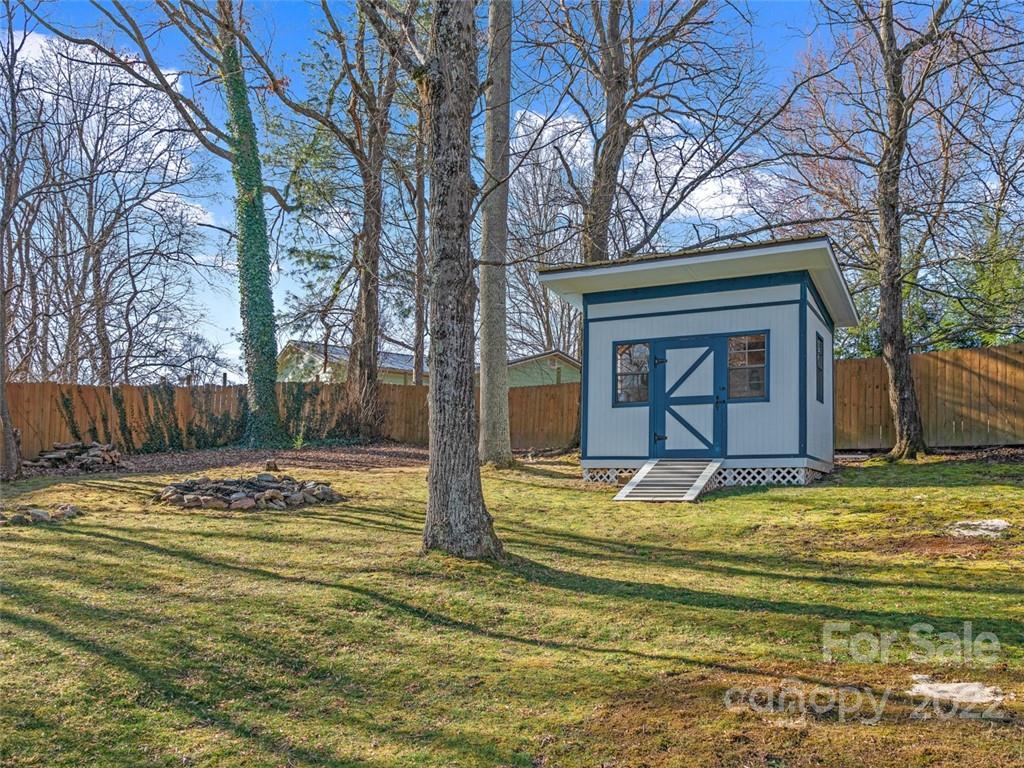 102 Shadowlawn Drive Asheville NC 28806