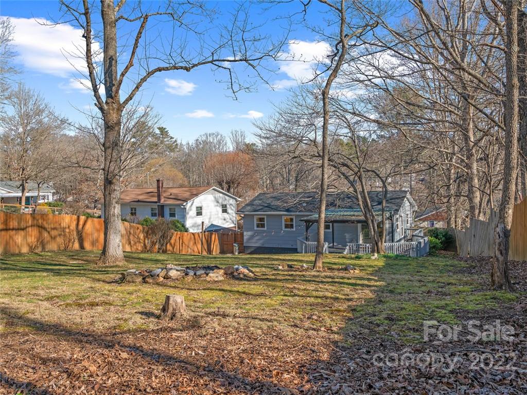 102 Shadowlawn Drive Asheville NC 28806