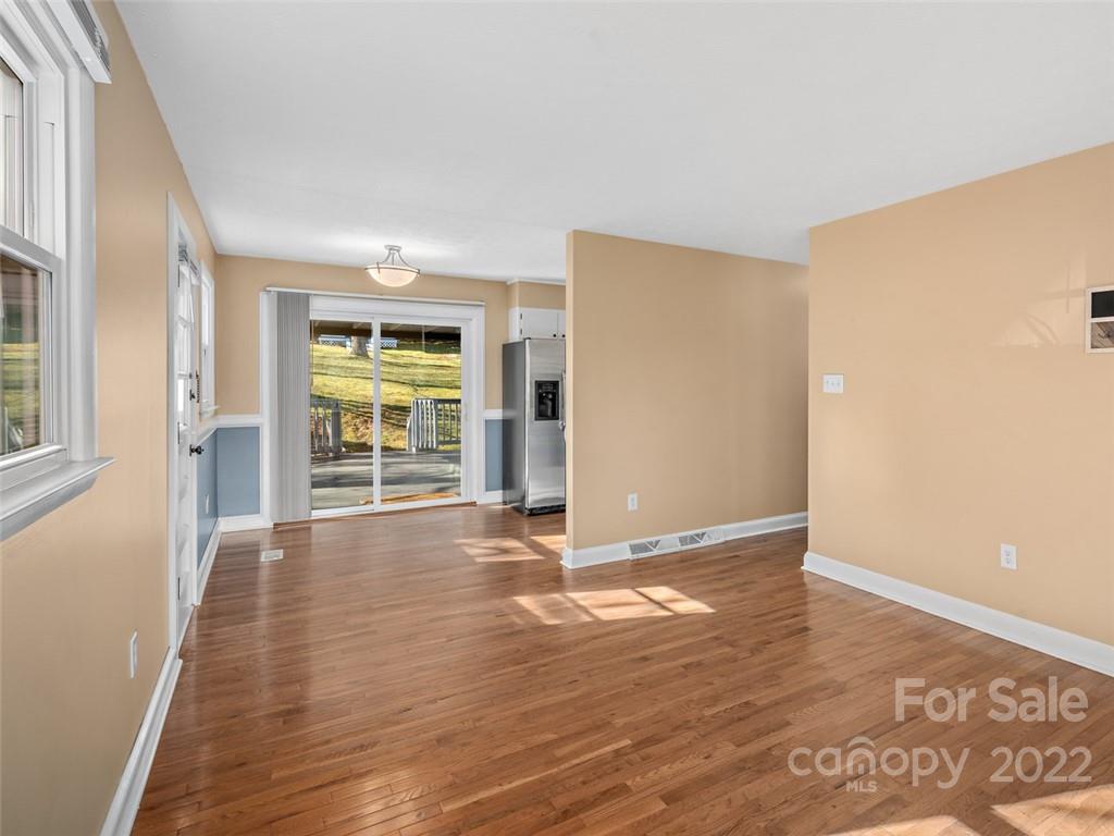 102 Shadowlawn Drive Asheville NC 28806