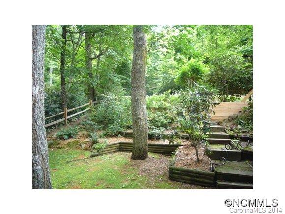 30 Red Oak Forest Road Fairview NC 28730