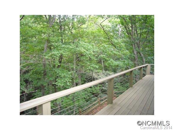 30 Red Oak Forest Road Fairview NC 28730