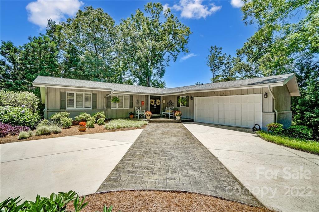 7127 Hopeton Road Charlotte NC 28210