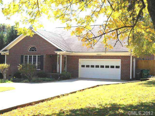 4501 Oak Drive Charlotte NC 28269