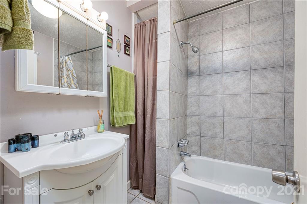 65 Dellwood Street Asheville NC 28806