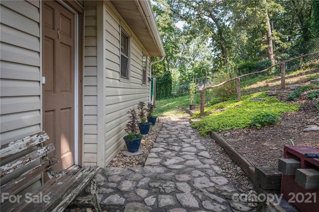 65 Dellwood Street Asheville NC 28806