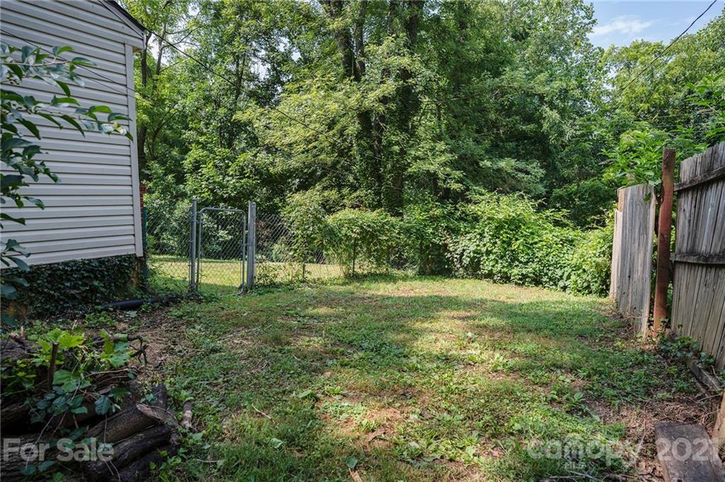 65 Dellwood Street Asheville NC 28806