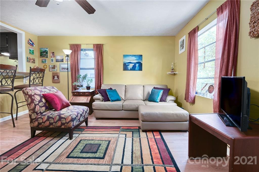 65 Dellwood Street Asheville NC 28806