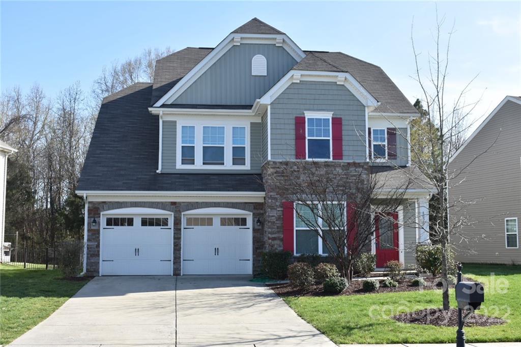8020 Kelburn Lane Charlotte NC 28273