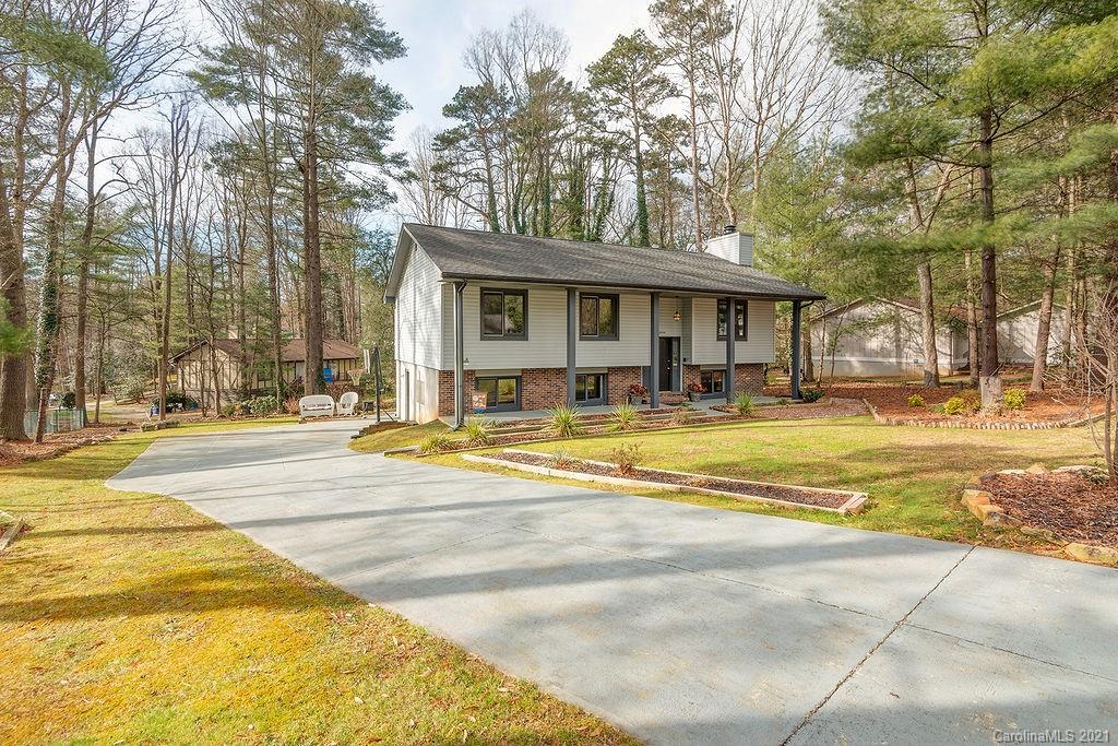 18 Golden Oaks Lane Fletcher NC 28732