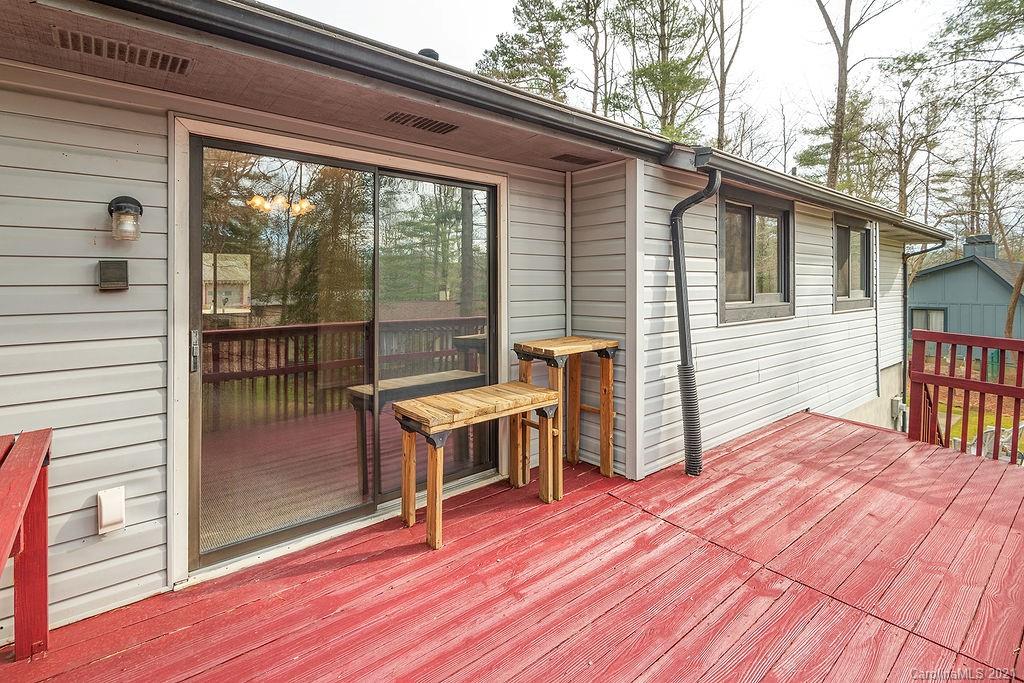 18 Golden Oaks Lane Fletcher NC 28732