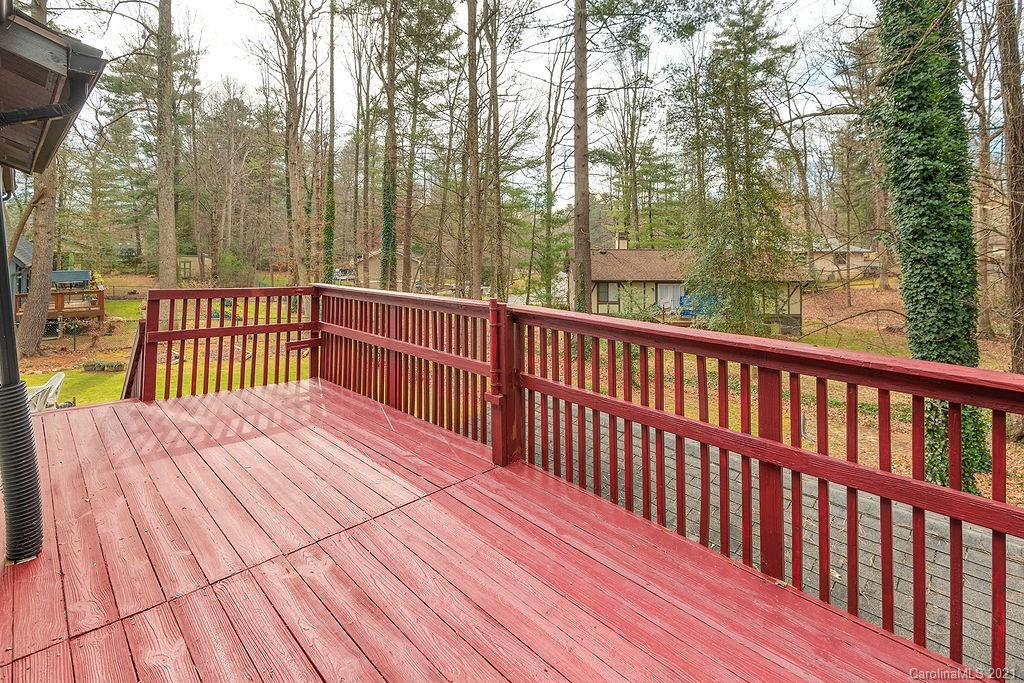 18 Golden Oaks Lane Fletcher NC 28732