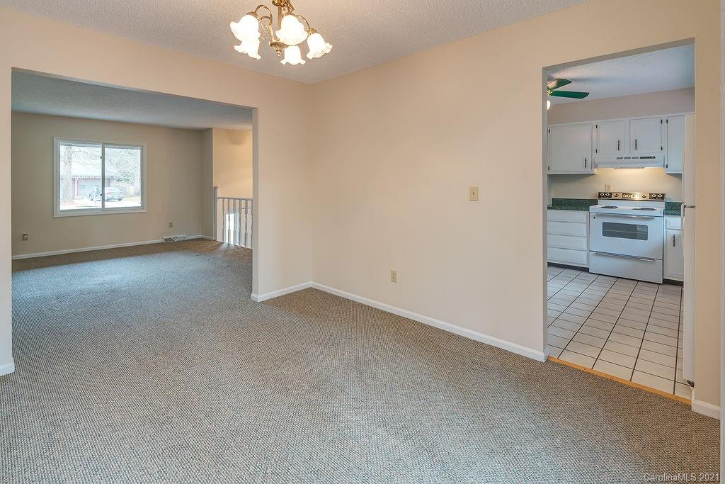 18 Golden Oaks Lane Fletcher NC 28732