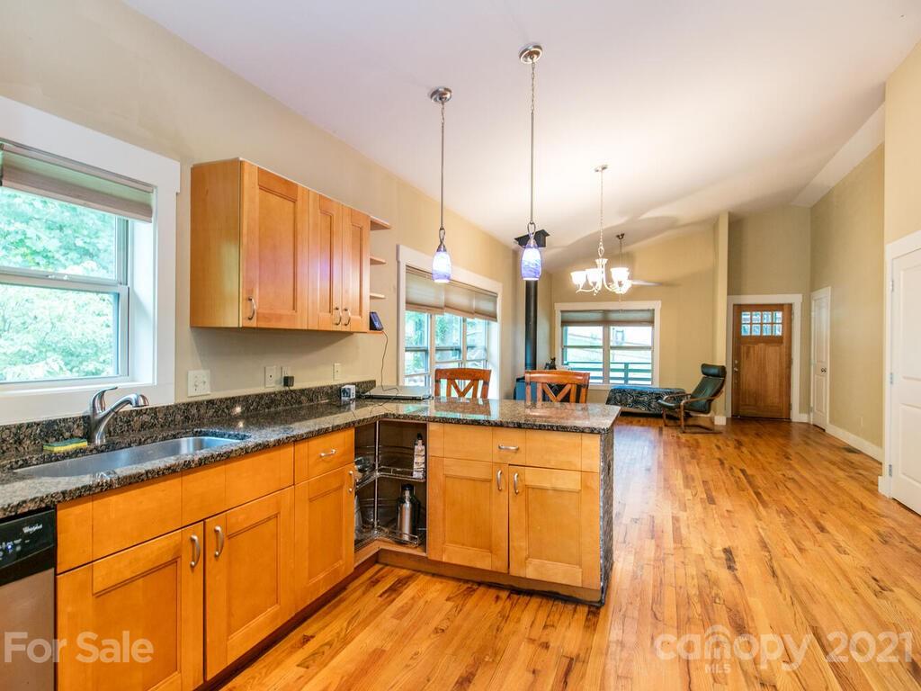 54 Moore Avenue Asheville NC 28806