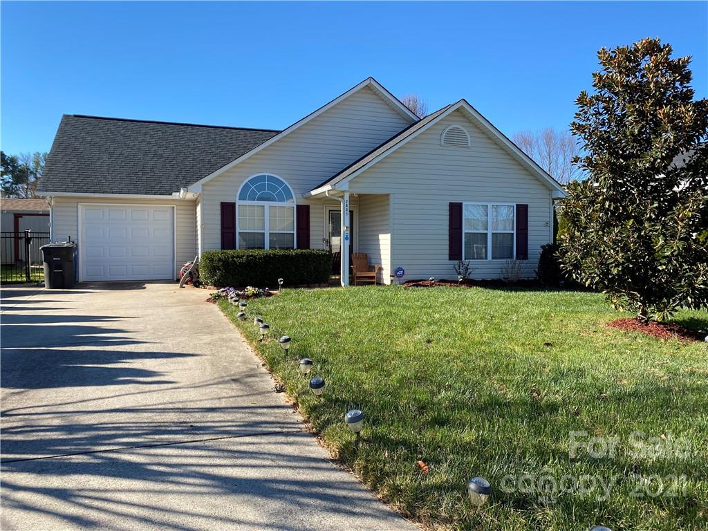 2031 Arlington Avenue Statesville NC 28677