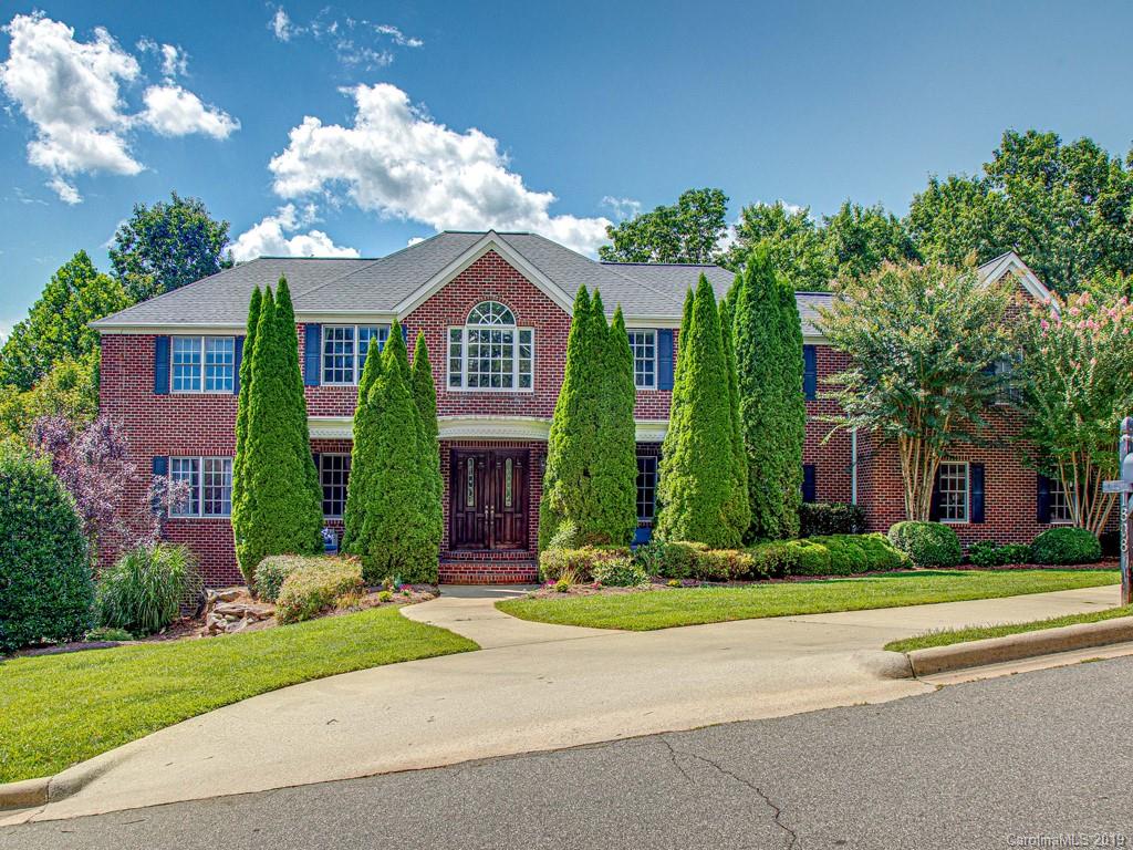 1808 Ellicott Lane Asheville NC 28803