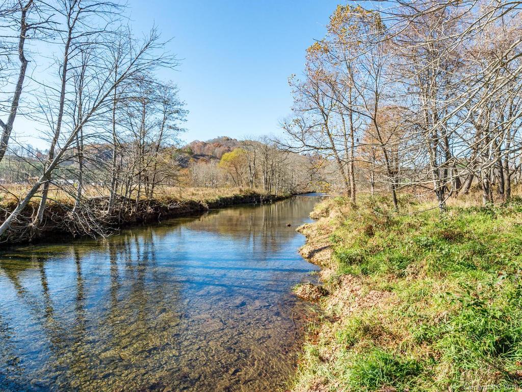 465 Blackberry Ridge Road Burnsville NC 28714