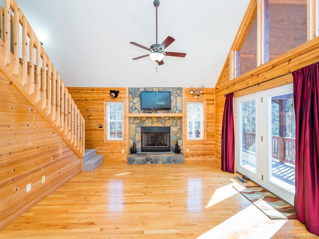 465 Blackberry Ridge Road Burnsville NC 28714