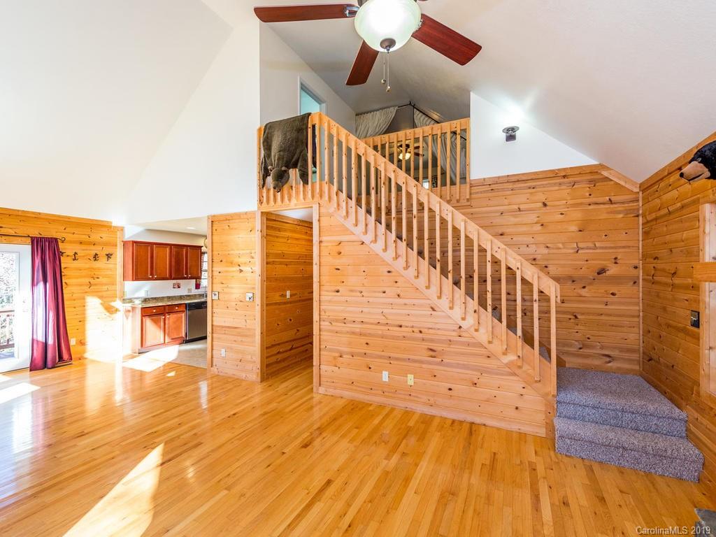 465 Blackberry Ridge Road Burnsville NC 28714