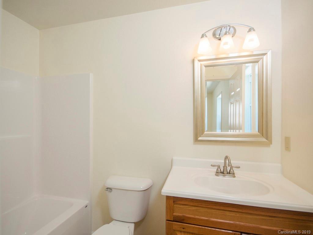 293 South Pinnacle Drive Burnsville NC 28714