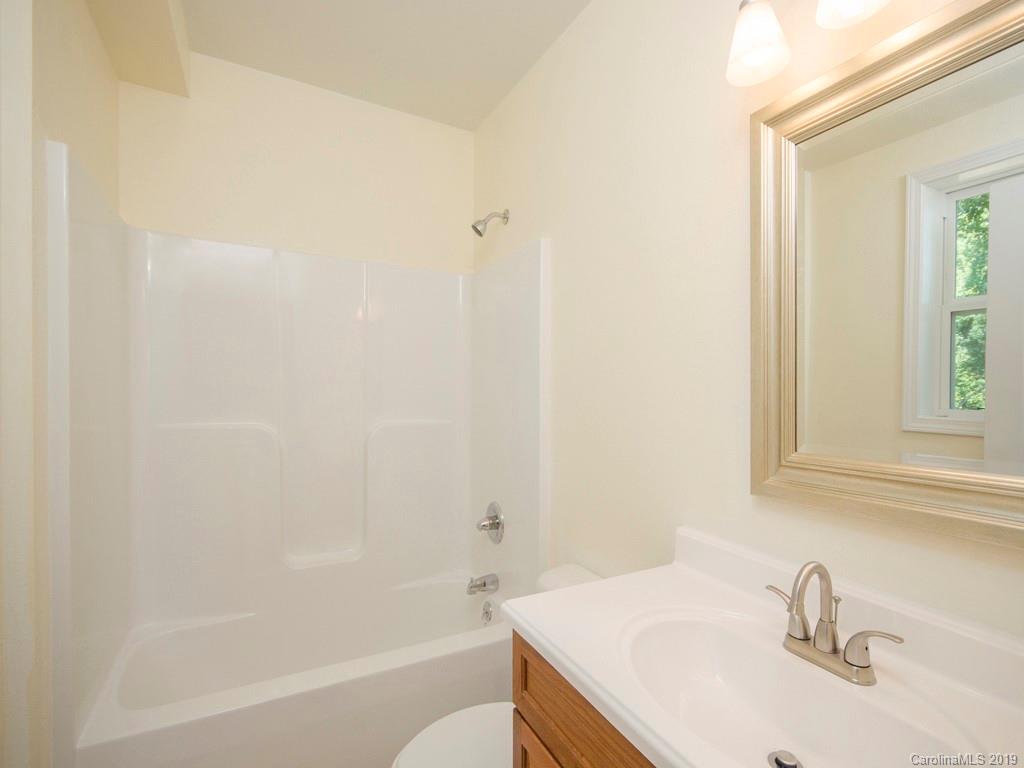 293 South Pinnacle Drive Burnsville NC 28714