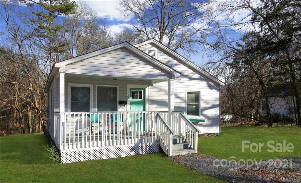 1224 N Ransom Street Gastonia NC 28052