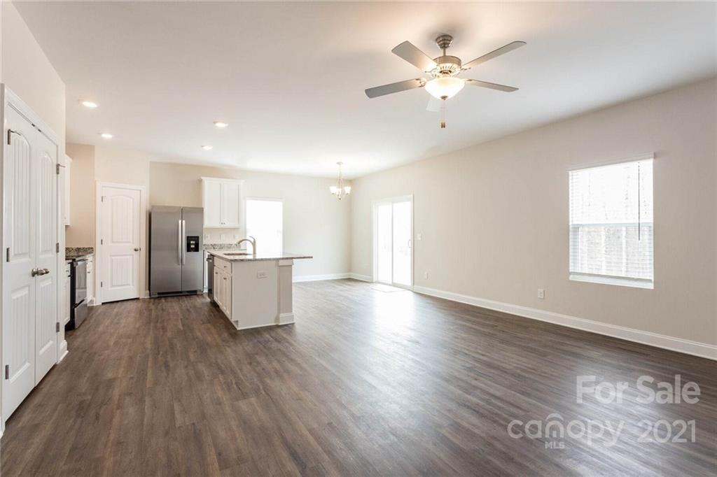 8117 Derby Woods Lane Charlotte NC 28214