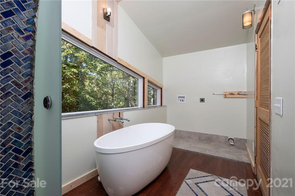60 Will Campbell Road Swannanoa NC 28778