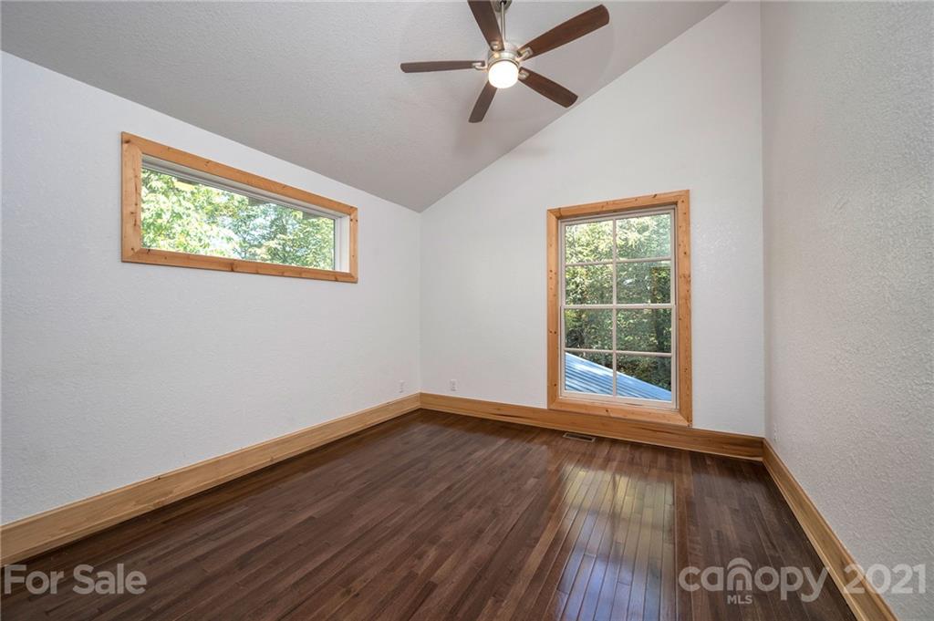 60 Will Campbell Road Swannanoa NC 28778