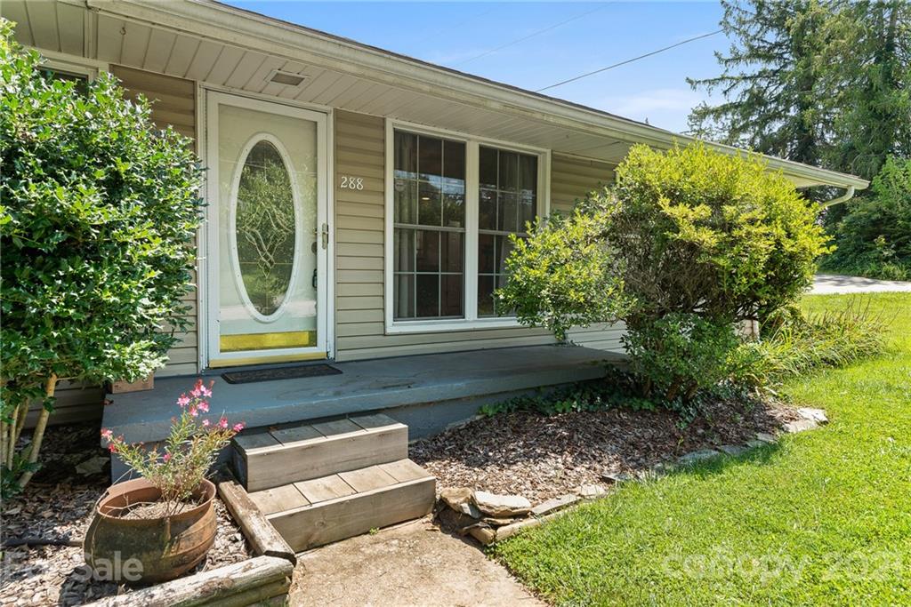 288 Sand Hill Road Asheville NC 28806