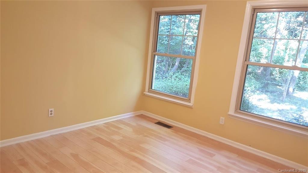 52 Talmadge Court Asheville NC 28806