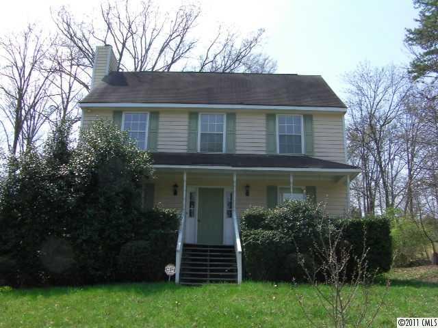 2018 Mary Ann Drive Charlotte NC 28214