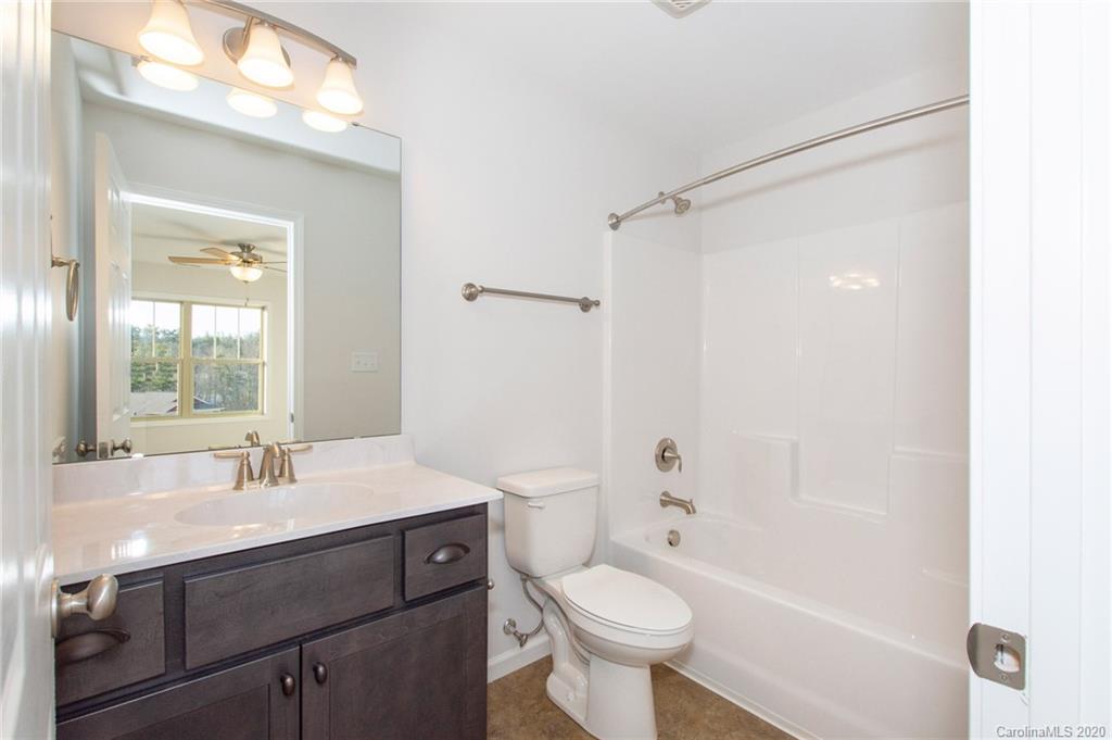 27 Yarrow Meadow Road Weaverville NC 28787