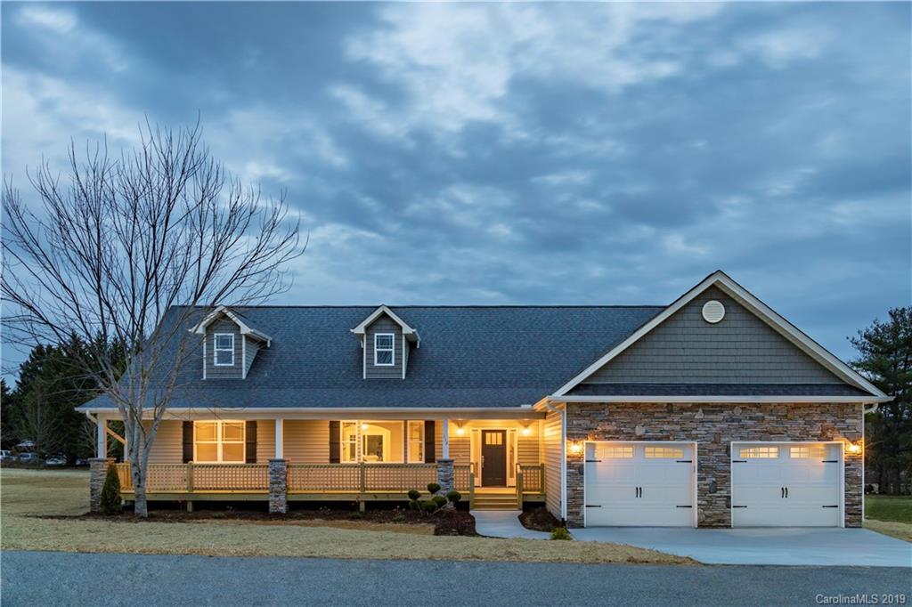 112 Cheraw Lane Flat Rock NC 28731