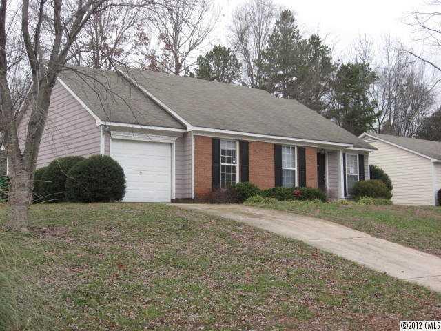7718 Pelican Court Charlotte NC 28227