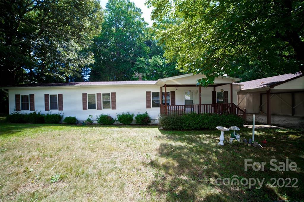 130 Leslie Way Hendersonville NC 28792