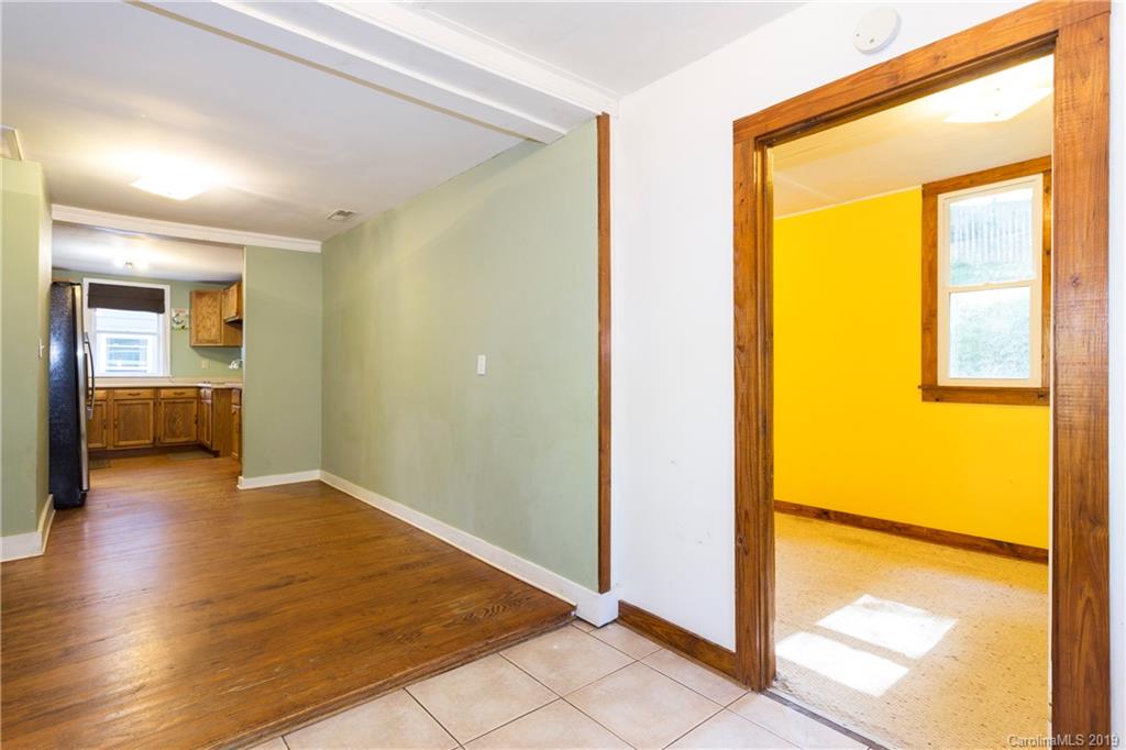 158 Wellington Street Asheville NC 28806